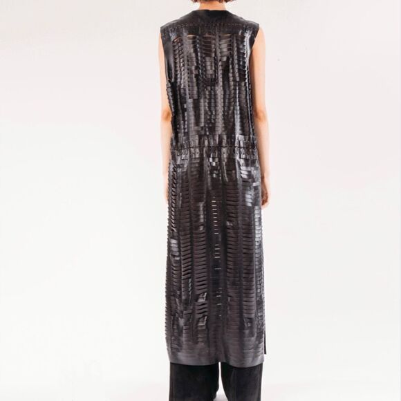 ANDREA LANDA - Sade Maxi-Vest - Picture 3 of 9